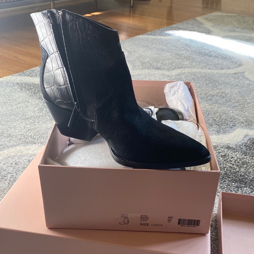 Elegant Black Textured Ankle Booties leather and horse hair cowboy inspired